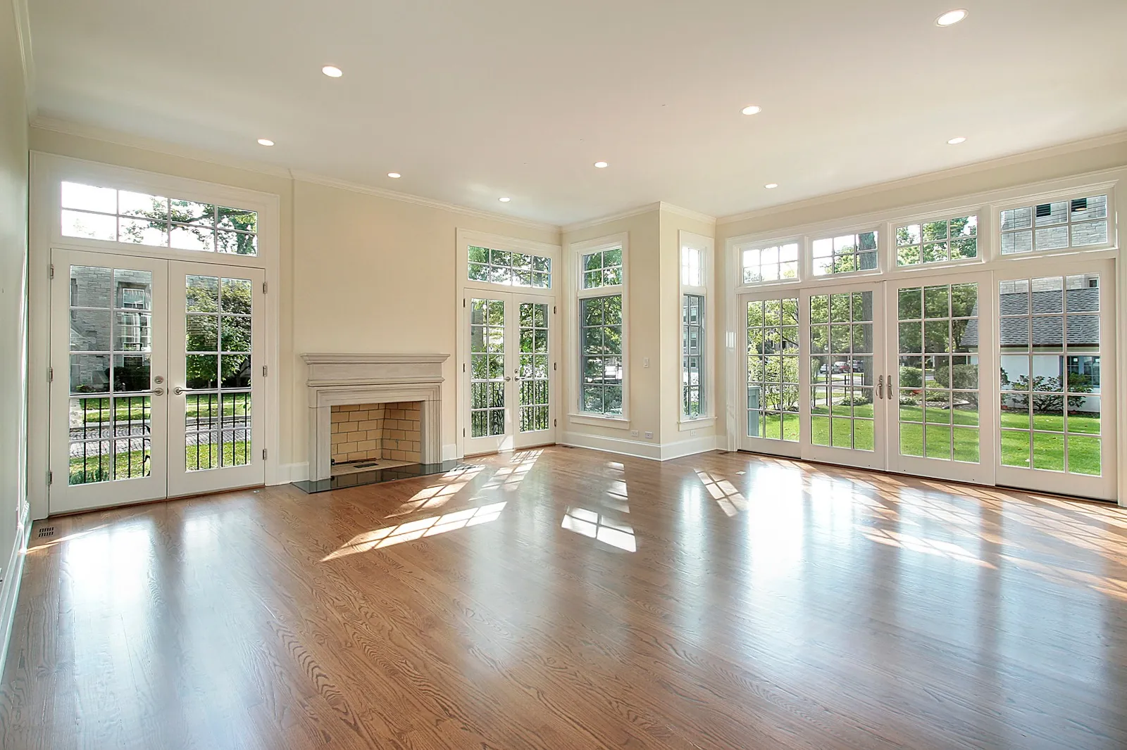 Windows and doors barrie Panorama Windows & Doors: Window Replacement in Barrie