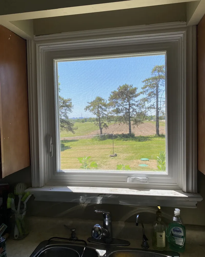 Kitchen window over the sink after replacement