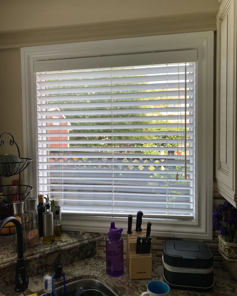 Kitchen Window Over the Sink: before Kitchen window over the sink before replacement